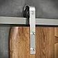 Systém posuvných dverí pre jednokrídlové drevené dvere, hmotnosť do 130 kg, dĺžka 2 metre, farba šedá, pripevnenie na stenu
