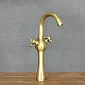 Robinet d'évier de style rétro en laiton, couleur jaune, hauteur 37 cm, longueur du bec 10,5 cm