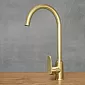 Rostfri kran, höjd 39 cm, piplängd 17,5 cm, färg: Antik mässing