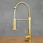 Grifo de cocina de estilo industrial fabricado en latón con caño giratorio de 360 grados, altura 47 cm, largo de caño 18 cm, oro antiguo, pulido