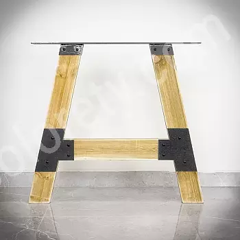 Bordben af fyrretræ i A-form med stålindsatser, mål 80x71cm, sæt med 2 stk.