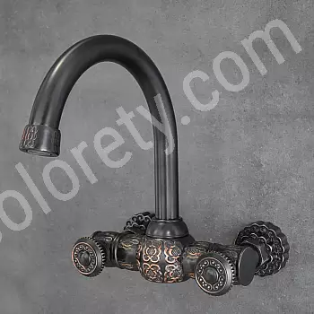 Klassisk badrumsväggblandare av mässing, svart färg, höjd 24 cm, piplängd 19 cm