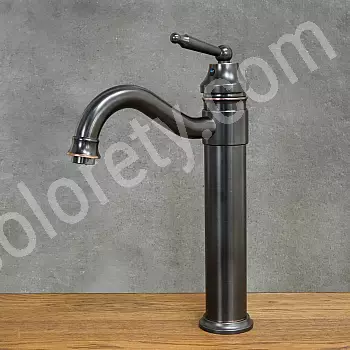 Retro-Stil Waschbecken aus schwaarzem Messing, Héicht 35 cm, Auslaaflängt 17 cm