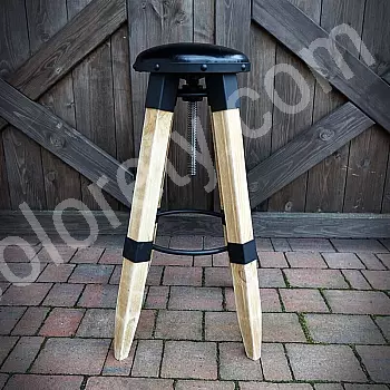 Čalúnená, výškovo nastaviteľná barová stolička, kov-drevo, kožený sedák, výška 710-890 mm