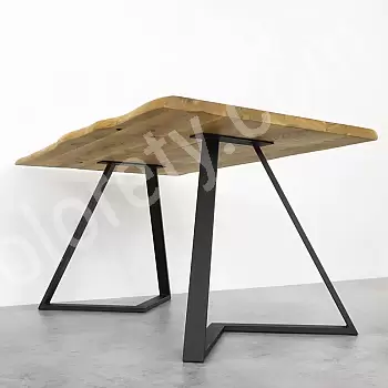 Jídelní stůl kovové nohy v barvě černé nebo ocelový efekt, trojúhelník 71x75 cm, sada 2 ks.