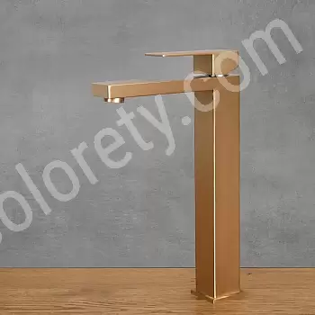 Minimalistisk rostfri kran i antik bronsfärg, höjd 30,5 cm, piplängd 14 cm