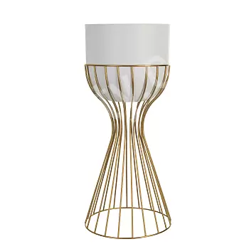 Pot de fleur conçu en métal composé de tiges d&amp;amp;#039;acier couleur dorée et panier en plastique couleur blanc, largeur 20 cm, hauteur 46 cm