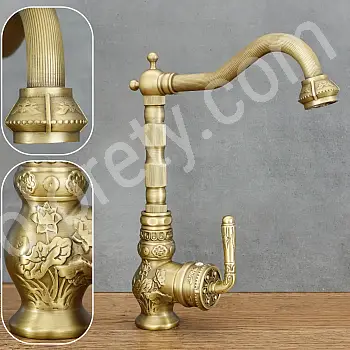 Baterie înaltă în stil vintage din alamă cu modele în relief, de culoare alamă antică, înălțime 31 cm, lungimea gurii lungime 16 cm