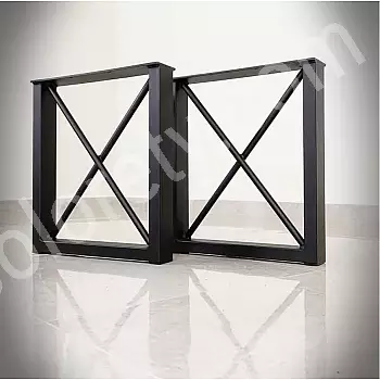Kvadrato formos stalo koja su &amp;amp;quot;X&amp;amp;quot; formos skersinio dizainas, aukštis 45 cm, plotis 40 cm, 2 vnt. rinkinyje