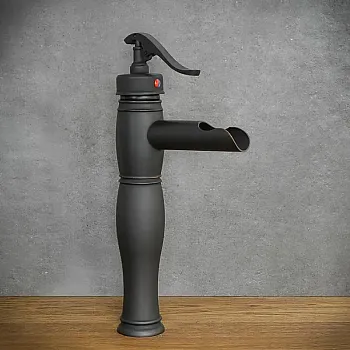 Industriální jednoproudová baterie z mosazi, černá barva, výška 32 cm, délka výtoku 10,5 cm