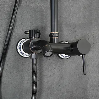 Duschsystem im Retro-Stil, Messing, Farbe schwarz mit weißen Elementen, Keramik-Finish, Höhe 135 cm