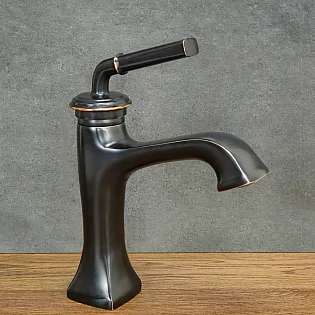 Čierna umývadlová batéria v retro štýle, mosadzná batéria s ošúchaným efektom, výška 25,5 cm, dĺžka výtoku 13 cm