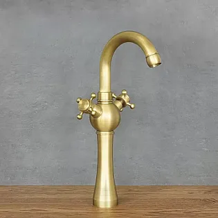 Drezová batéria v retro štýle z mosadze, žltá farba, výška 37 cm, dĺžka výtoku 10,5 cm