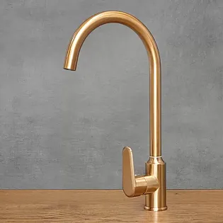 Pipa iz nerjavečega jekla, višina 39 cm, dolžina izliva 17,5 cm, barva Antique Bronze