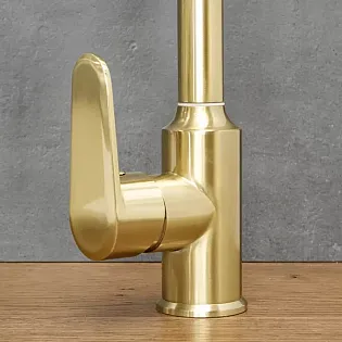 Robinet en acier inoxydable, hauteur 39 cm, longueur du bec 17,5 cm, couleur Laiton Antique