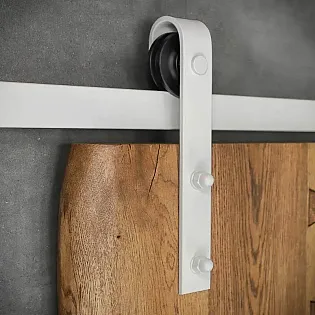 Ferramenta clàssica i elegant per a portes corredisses feta dacer en color blanc, per a portes duna fulla de fins a 130 kg, muntatge a la paret, longitud total de 200 cm