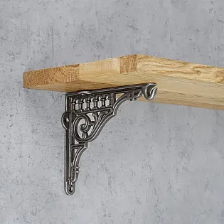 Dekorativ hyllhållare av gjutjärn, djup 15 cm, höjd 12,5 cm, set med 2 st.