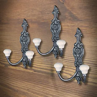 Juego de 3 perchas, hierro fundido, estilo francés, altura 15.5 cm