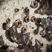 Arte de pared en metal 3D de mapamundi en tonos marrones Tierra industrial cartografía metálica, 70x120cm