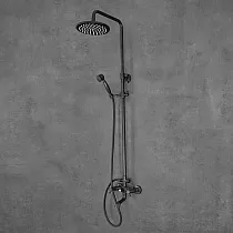 Dusjsystem i retrostil med regndusj laget av messing, sort farge, høyde 129,5 cm