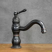 Låghöjd tvättställsblandare i retrostil av svart mässing, höjd 23 cm, piplängd 16,5 cm