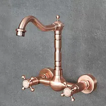 Dizaina sienas jaucējkrāns, rozā zelta krāsā, no misiņa, augstums 26.5 cm, iztekas garums 18.5 cm