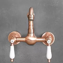 Wall-mounted brass faucet, rose gold color, height 17 cm, spout length 15 cm