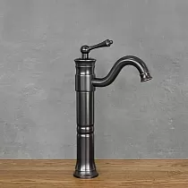 Retro armatura za umivalnik iz medenine, črne barve, višina 34 cm, dolžina izliva 17 cm