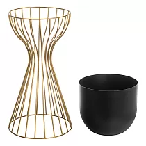 Kovový designový květináč z ocelových tyčí zlaté barvy a plastového košíku černé barvy, šířka 20 cm, výška 46 cm