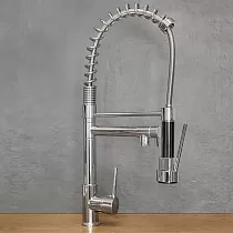 Kjøkkenkran i industriell stil laget av messing med to tuter - roterende tut med konstant gjennomstrømning og uttrekkbar tut med dusjstråle, høyde 54 cm, kromfarge