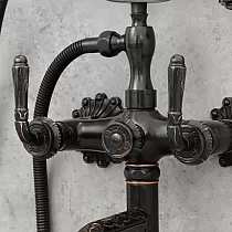 Badewassermischer aus Messing, Wandmontage, Höhe 340 mm, mit 200 mm, Farbe Schwarz
