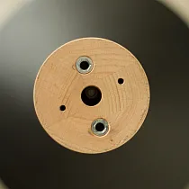 Güçlü merkezi masa ayağı, kare şeklinde çelik alt plaka ve ham ahşap kayın sütunu, kahve, yemek ve bar masaları için farklı yükseklikler, ağırlık 15 kg, 80x80 cmye kadar masa tablaları için