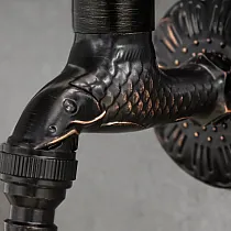 Rubinetto per tubo in ottone anticato con maniglia a forma di pesce, nero, altezza 15 cm, lunghezza beccuccio 10 cm